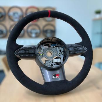 Toyota Yaris GR GXPA16R Alcantara Lenkrad